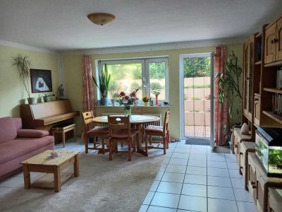Helle, möblierte 2-Zimmer-Souterrain-Wohnung mit Einbauküche in Ettlingen für 6 Monate zu vermieten