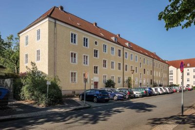 Zentrale 3-Zimmer-Wohnung in den "Höfen" // EG rechts