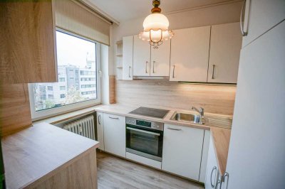 Zentral gelegene 2-Zi.-Whg. mit gr. Südbalkon | Aufzug | EBK inklusive