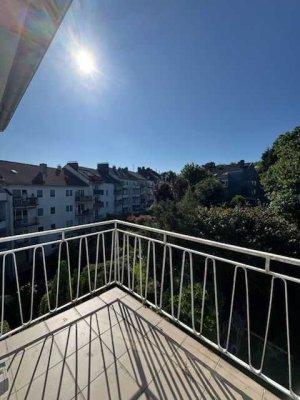 gemütliche 2 Zimmer Wohnung mit Balkon