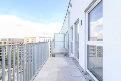 Penthouse-Feeling mit Stil: Großzügige Lichtoase, sonniger Balkon & elegante Ausstattung