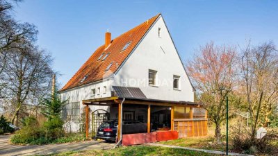 Rohdiamant! 3-Fam.-Haus mit großen Grundstück - ideal für eigene Gestaltungsideen