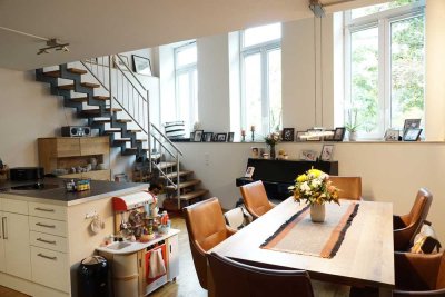 Traumhafte und außergewöhnliche Maisonette-Wohnung im Herzen Aachens