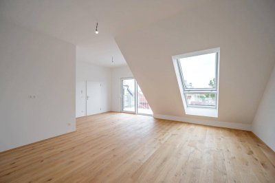 ++FonteFlats++ Fantastic 3-room attic FIRST OCCUPANCY with great roof terrace - near Hauptbahnhof/Central Station