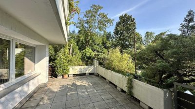 Wohnen mit Licht & Luft: Dachterrassenwohnung in ruhiger Wohnlage