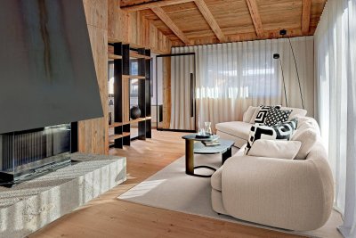 LUXURIÖSE PENTHOUSE-MAISONETTE
