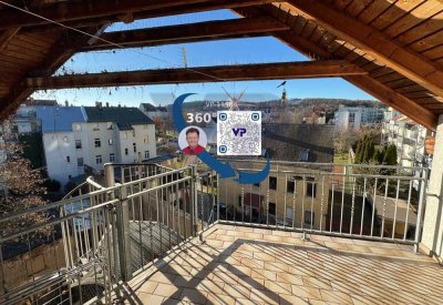 PROVISIONSFREI* - Dachgeschoss: sehr individuell, aber auch gut vermietbar!