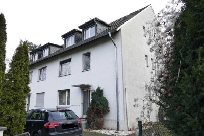 Plittersdorf/Nähe Rheinauen: Sanierte 3-Zimmerwohnung mit zwei Sonnenterrassen und Garten!