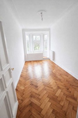 Charmante 4-Zimmer-Altbauwohnung in Toplage – direkt am Viktoriapark