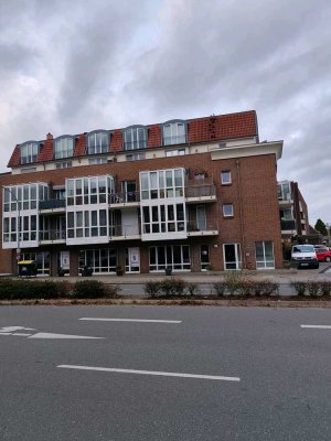 Renovierte 1-Zimmerwohnung mit Balkon  (auch als Büro nutzbar)  zu vermieten