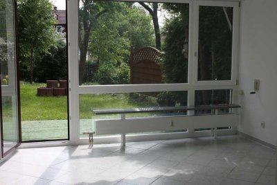 1-Zimmer Wohnung mit Große Terasse in Esslingen am Neckar