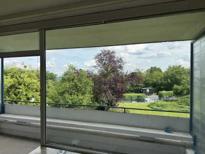 Sehr ruhige 1-Zimmer-Wohnung mit Balkon und EBK in Wiesbaden Kohlheck