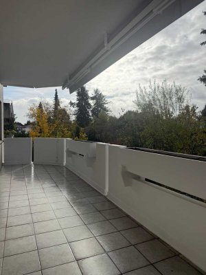 NEU *Paul & Partner* FRISCH SANIERT! 4-ZIMMER-WOHNUNG MIT GROßEM BALKON & TIEFGARAGENSTELLPLATZ!!!