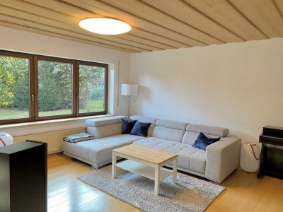 Helle Erdgeschosswohnung mit vielen Extras!