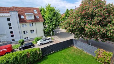 Charmante 2-Zimmer-Dachgeschosswohnung in ruhiger Lage von Münchingen