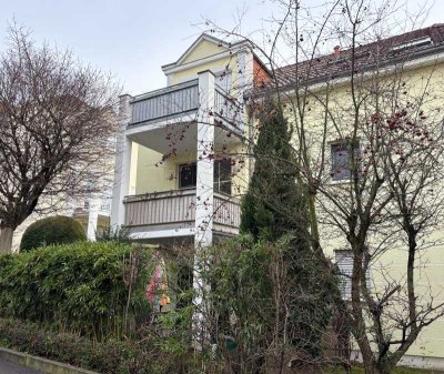 Moderne 2-Zi.-Wohnung mit Südbalkon || ab sofort