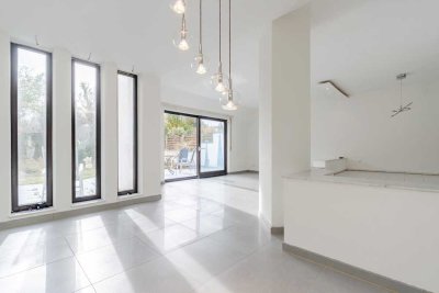 Mit Handgriffen, Liebe und Fürsorge zu Ihrem neuen Zuhause!