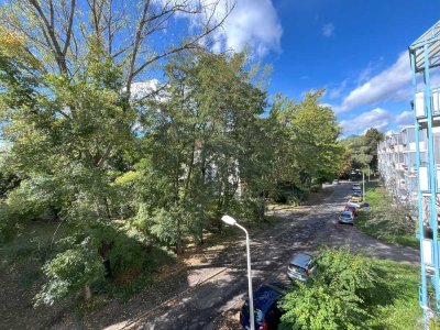 MEGA - WG - Angebot - Super 3-Zimmer-WG-Wohnung mit Einbauküche, all incl., sofort einzugsfertig