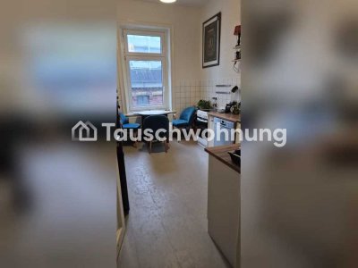 Tauschwohnung: Große 4-Zimmer-Altbauwohnung in Hamburg St.Georg tauschen