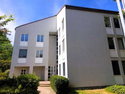 Bezugsfrei ab Herbst 2025 – Helle und großzügige 4-Zimmer-Wohnung mit grünem Ausblick