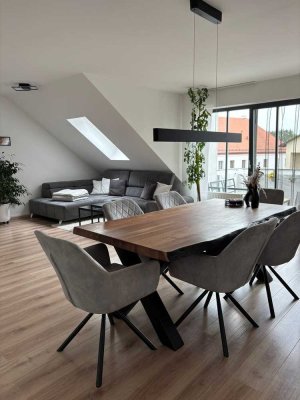 schöne geräumige 3 Zimmer DG Wohnung in Ergolding-provisionsfrei