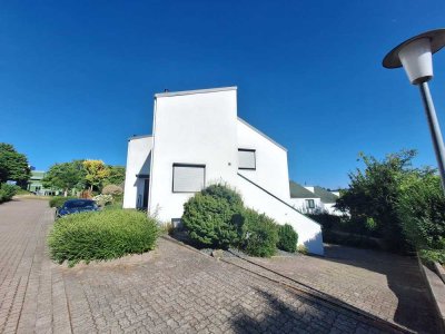 Reihenendhaus in ruhiger, zentrumsnaher Lage in Alfeld zu vermieten.