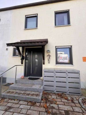 Reiheneckhaus in Haunstetten Süd mit Garage, Balkon, Terrasse, Garten in Südrichtung