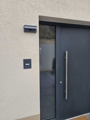 1870 € - 162 m² - 4.5 Zi.