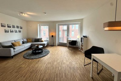 Wasserblick - hochwertige 2 Zimmer Wohnung mit Einbauküche und Einbauschränken