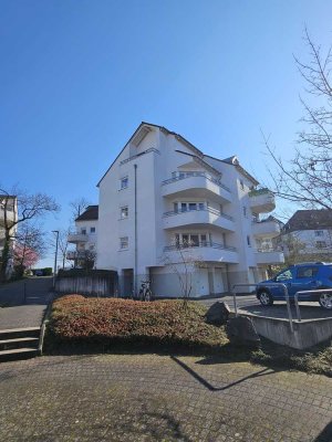 Gepflegte 2-Zi.-Erdgeschoss-Wohnung mit Balkon