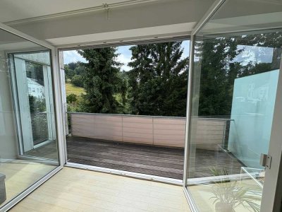 Charmante 2-Zimmer-Wohnung mit zwei Balkonen und Stellplatz in Untereschbach