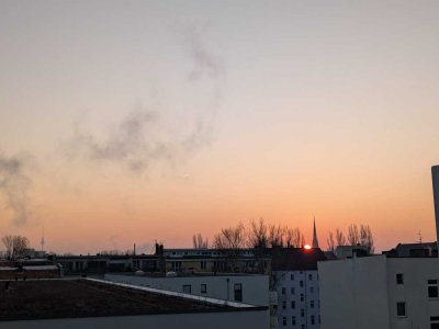 Nachmieter/ Nachmieterin:  Moderne 2-Zimmer-Wohnung mit Balkon im 6. OG in Berlin Moabit