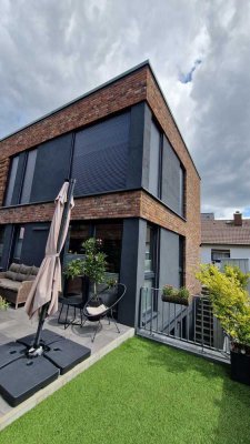 Provisionsfrei: Moderne DHH im Zentrum Reinbek Prahlsdorf mit Terrasse, Keller & Stellplatz