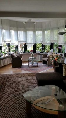 Erkerwohnung im Erdgeschoss                                auf dem Rotenbühl zu vermieten Kaltmiete: