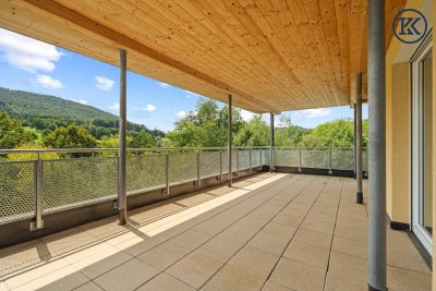 Zuhause im Grünen – Lichtdurchflutete Wohnung mit Dachterrasse &amp; Gartenoase