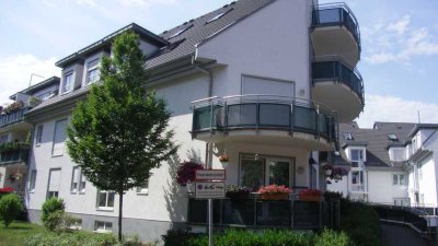 Gepflegte Maisonette-Wohnung mit vier Zimmern und Balkon in Dessau