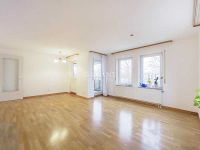 *Eigentum statt Miete! Schöne 3 Zimmer-Wohnung mit Loggia in hervorragender Lage von Neu-Ulm!*