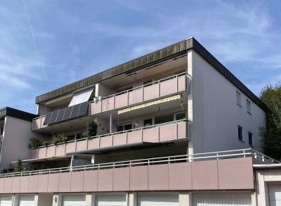 Familienfreundliche 4-Zimmer Wohnung in Aussichtslage, direkt am Feldrand.