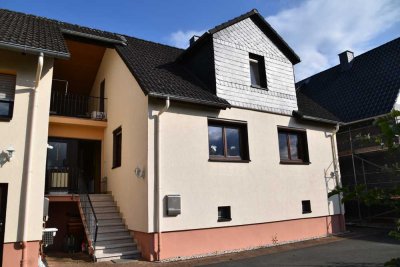 Gepflegtes Einfamilienhaus mit Garten