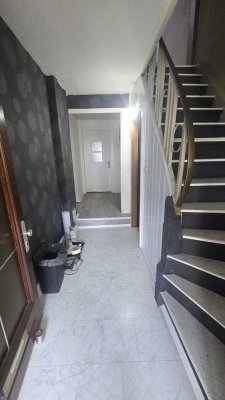 1000 € - 240 m² - 11.0 Zi.