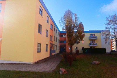 SCHICKE 2-ZIMMER-WOHNUNG mit BALKON in RUHIGER LAGE!
SCHWABMÜNCHEN