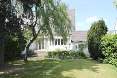 Traumhaftes Haus mit wundervollem großen Garten