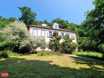Villa mit Charme in 1190 Wien - Wohnen auf höchstem Niveau!