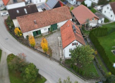 Raum für Träume und Tatkraft - Erwecken Sie dieses Bauernhaus in Scheuring zu neuem Leben