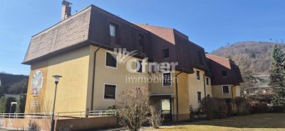Sonnige 2-Zimmer-Wohnung mit Loggia und Tiefgaragenplatz