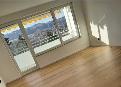 2-Zimmer Wohnung im 8. OG mit Balkon in Kempten