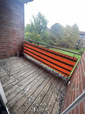 SIE HABEN EINEN WBS? DANN HABEN WIR DIE PASSENDE WOHNUNG FÜR SIE! Helle 2 Zimmer Wohnung mit Balkon