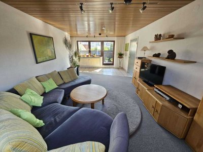 Helle u. ruhige 3,5-Zimmer-Dachgeschosswohnung mit Garage in zentraler Lage in Senden