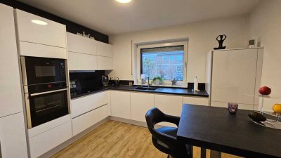 Schöne 2-Zimmer-Wohnung mit Garten & Terrasse in ruhiger Lage von Krefeld-Inrath