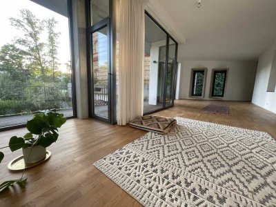 Geräumige 4Raum-Loft-Wohnung mit geh. Innenausstattung mit Balkon und EBK
